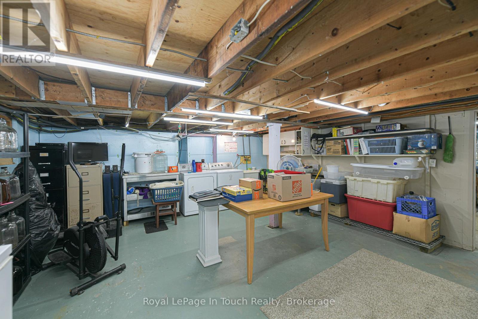 












166 DUCK BAY ROAD

,
Tay,




Ontario
L0K2C0

