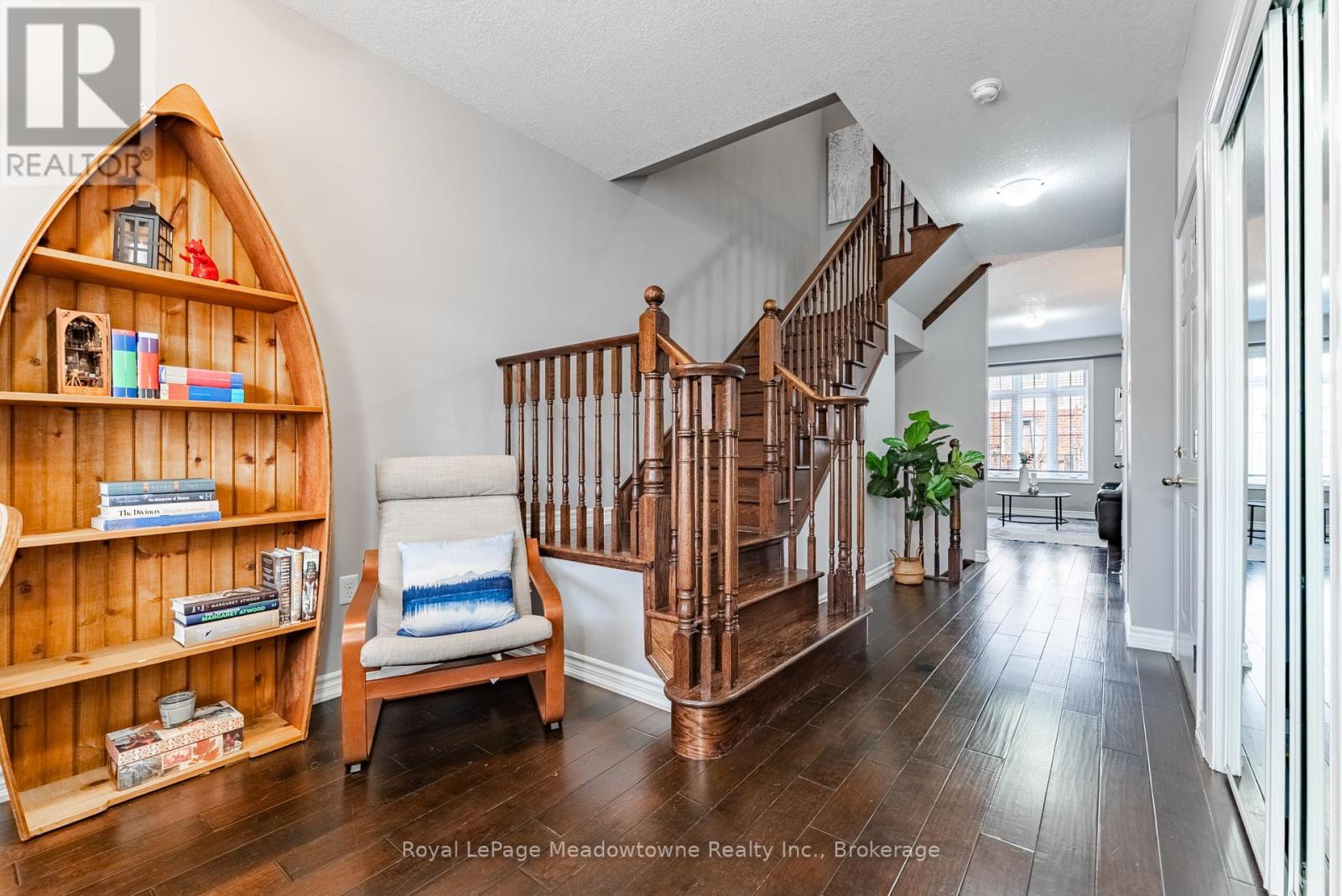 












559 MURRAY MEADOWS PLACE

,
Milton (CL Clarke),




Ontario
L9T8L8

