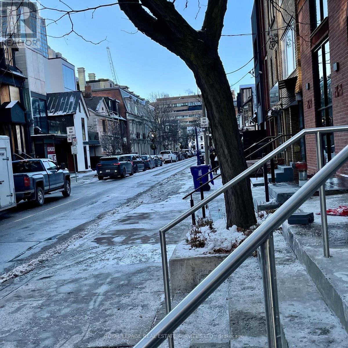 












LOWER - 80 SCOLLARD STREET W

,
Toronto,




Ontario
M5R1G2

