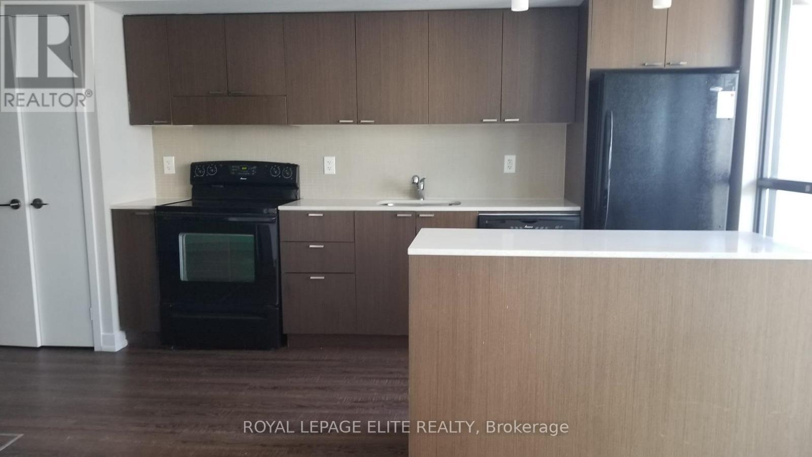 












1211 - 110 CHARLES STREET E

,
Toronto,




Ontario
M4Y1T5

