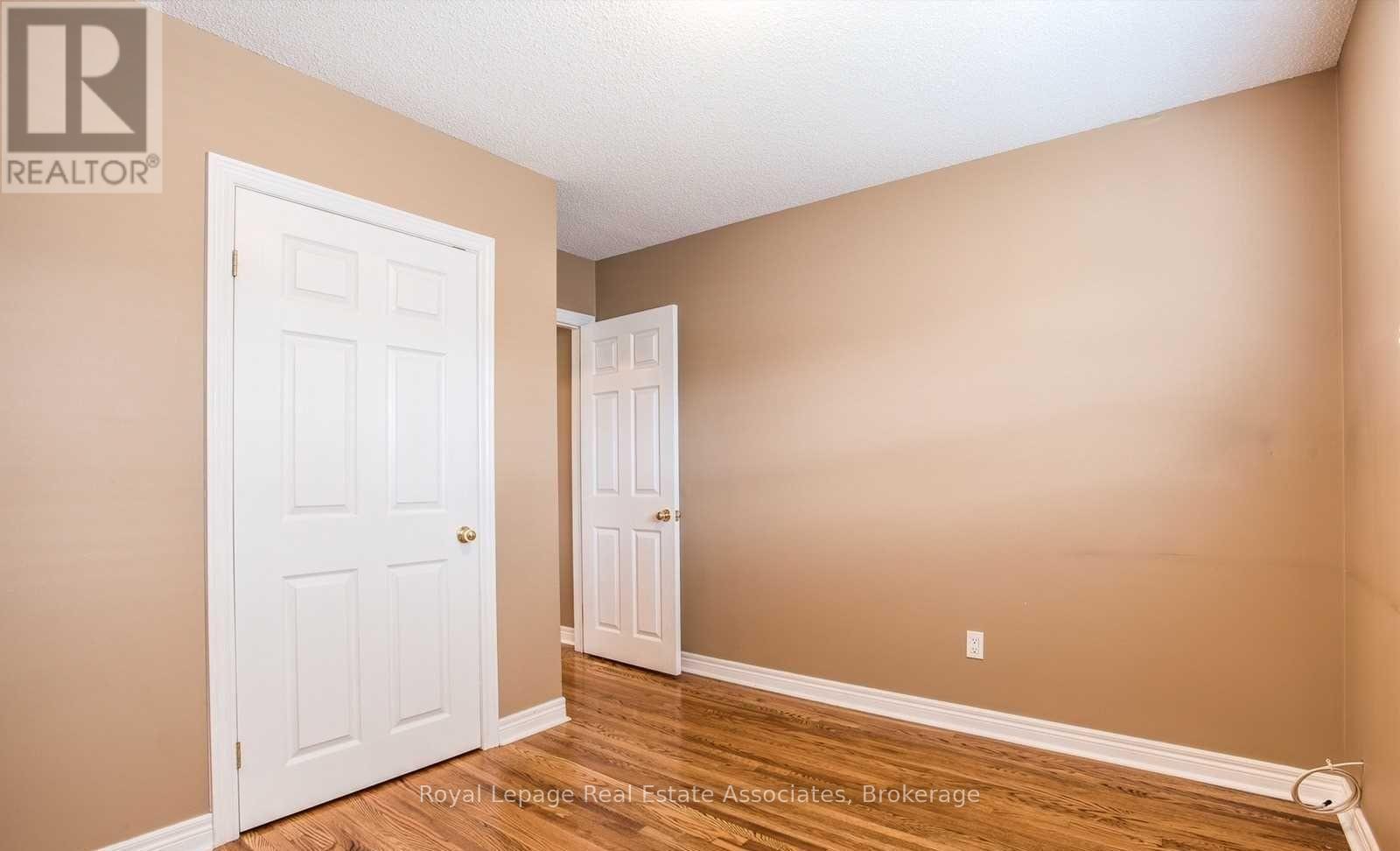 












UPPER - 9 WILTON DRIVE

,
Brampton,




Ontario
L6W2Z9

