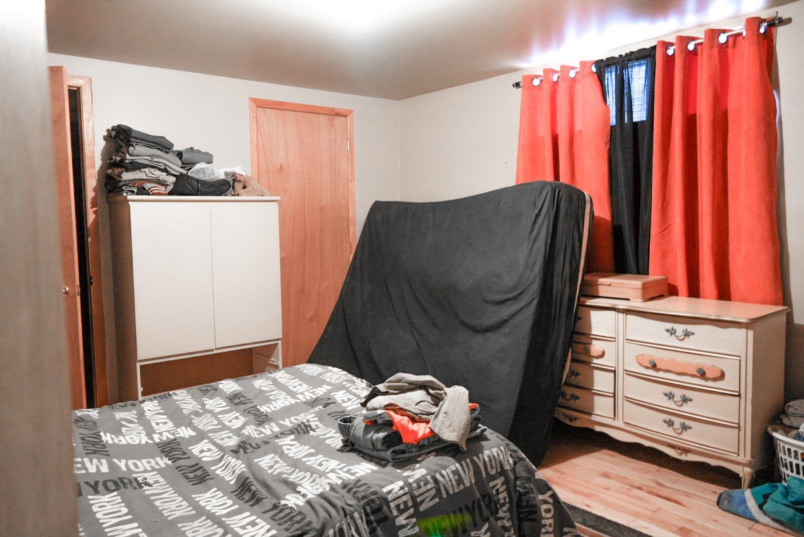 









1100


Route Ducharme

,
Saint-Roch-de-Mékinac,




QC
G0X3G0

