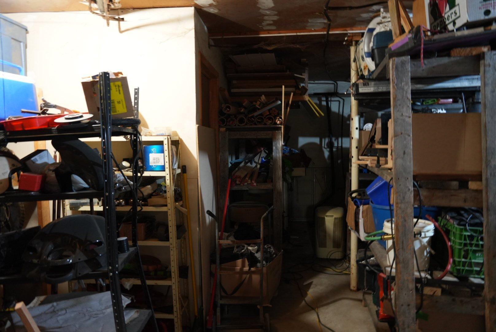 









1100


Route Ducharme

,
Saint-Roch-de-Mékinac,




QC
G0X3G0

