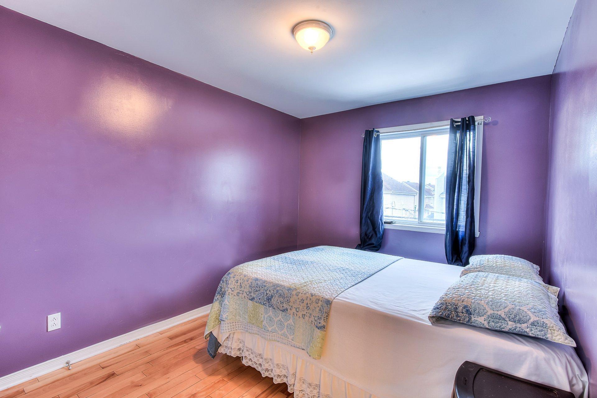 









214


Rue des Noisetiers

,
Laval (Duvernay),




QC
H7A0A1

