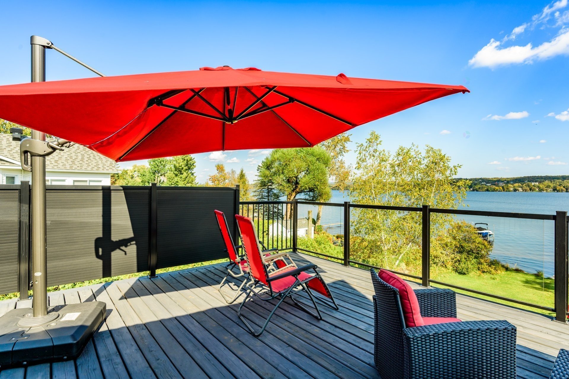 









10327


Rue des Riverains

,
Sherbrooke (Brompton/Rock Forest/Saint-Élie/Deauville),




QC
J1N3H5

