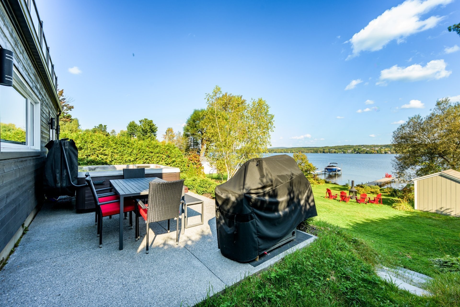 









10327


Rue des Riverains

,
Sherbrooke (Brompton/Rock Forest/Saint-Élie/Deauville),




QC
J1N3H5

