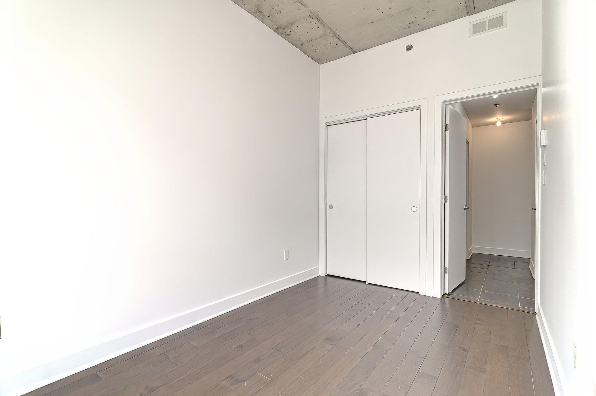 









5200


Av. Gatineau

, A504,
Montréal (Côte-des-Neiges/Notre-Dame-de-Grâce),




QC
H3T1W9

