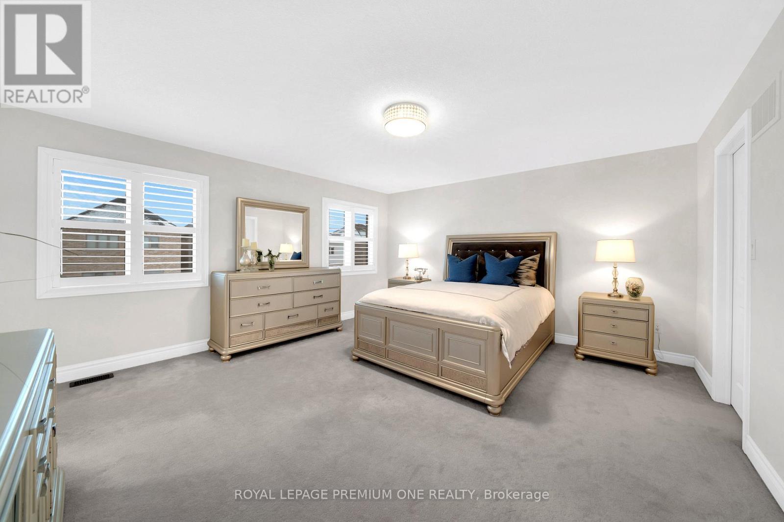 












31 PRADY LANE

,
New Tecumseth,




Ontario
L0G1W0

