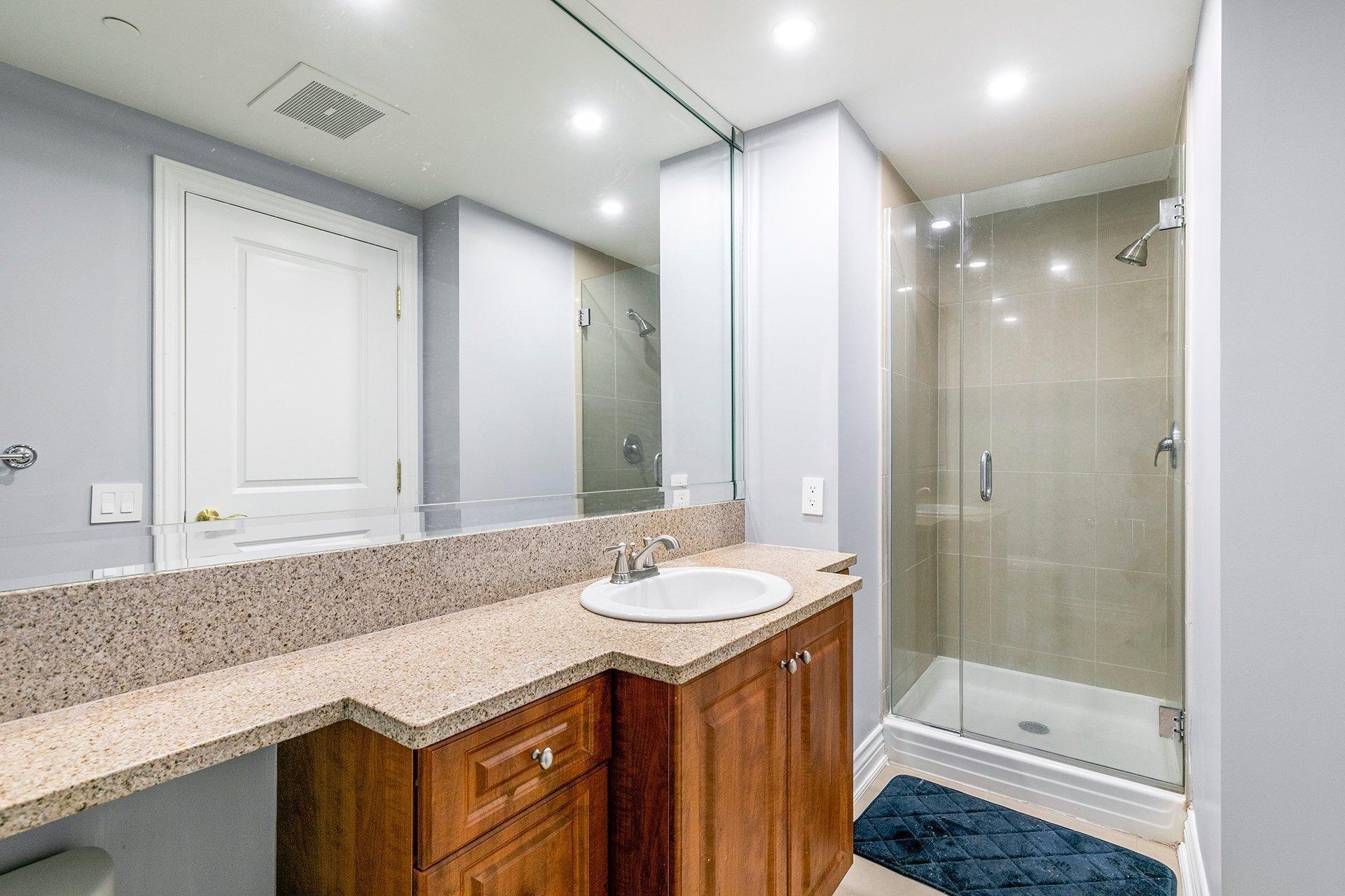 









1210


Boul. De Maisonneuve O.

, 5H,
Montréal (Ville-Marie),




QC
H3A0A2

