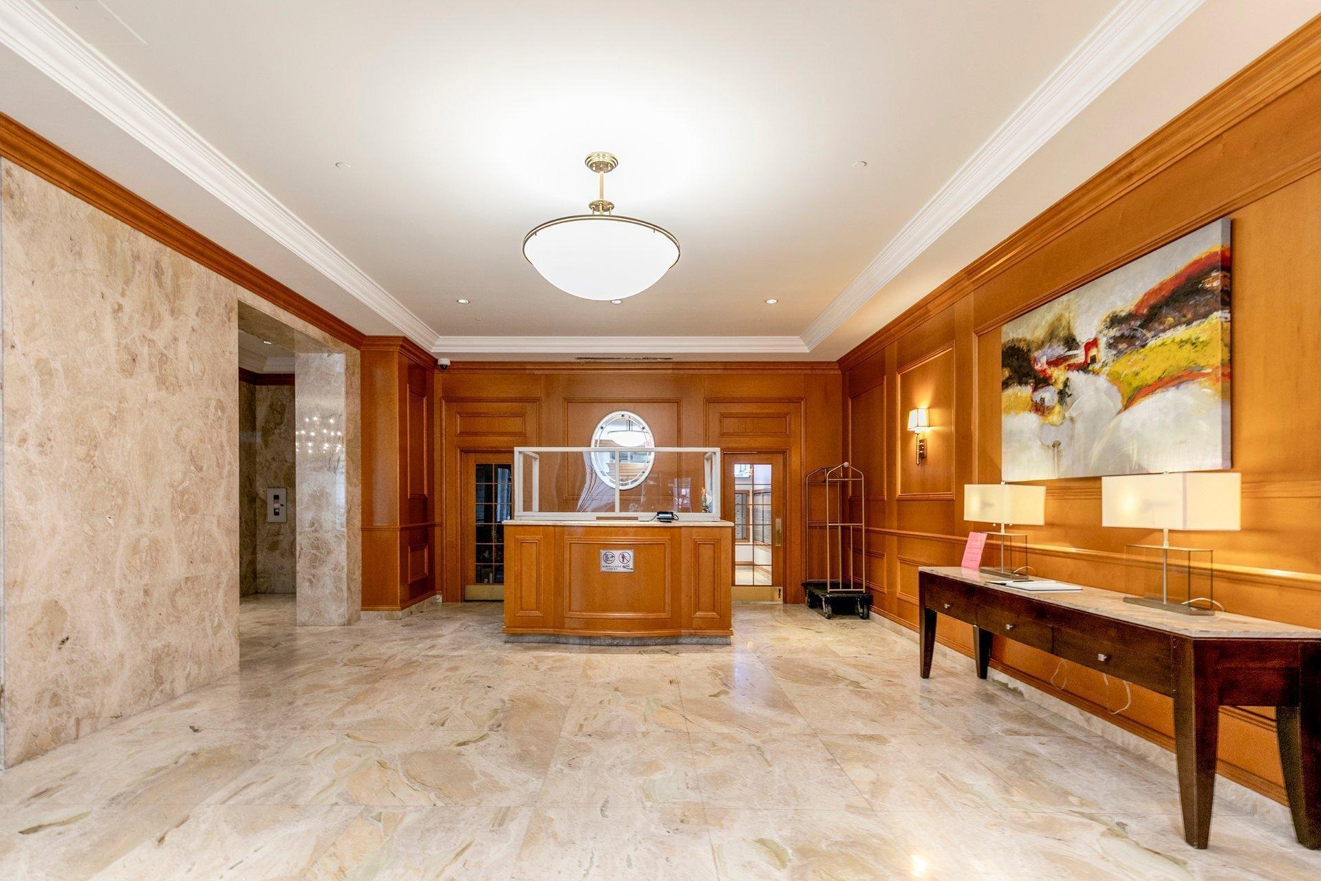 









1210


Boul. De Maisonneuve O.

, 5H,
Montréal (Ville-Marie),




QC
H3A0A2

