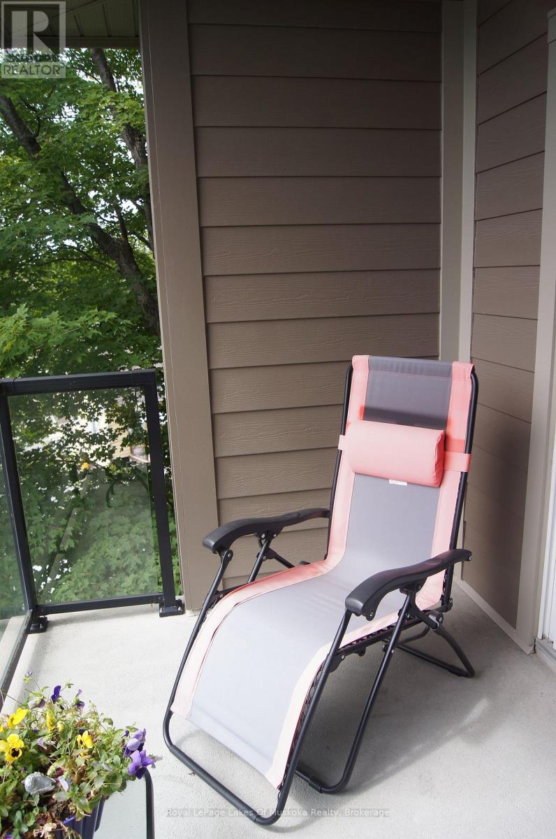 












301 - 24 DAIRY LANE

,
Huntsville (Chaffey),




Ontario
P1H0A4

