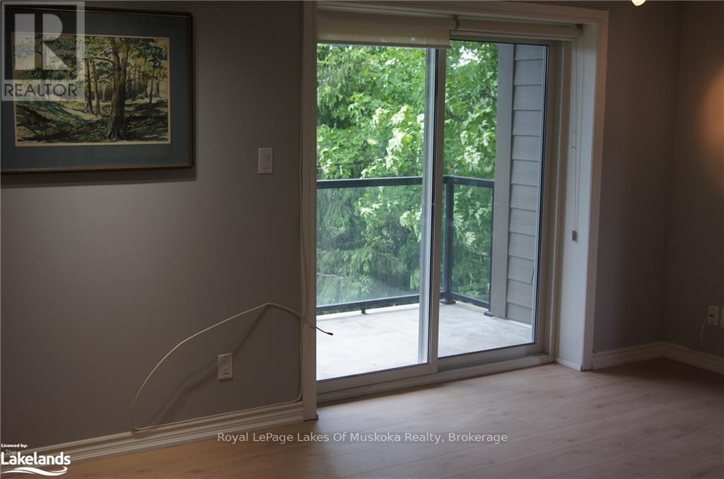 












301 - 24 DAIRY LANE

,
Huntsville (Chaffey),




Ontario
P1H0A4

