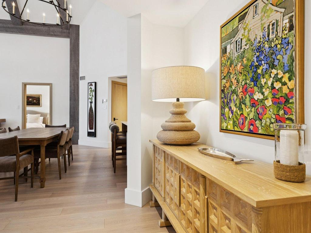 









168


Ch. au Pied-de-la-Montagne

, 10,
Mont-Tremblant,




QC
J8E3M2

