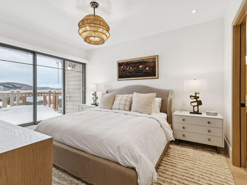 









168


Ch. au Pied-de-la-Montagne

, 10,
Mont-Tremblant,




QC
J8E3M2

