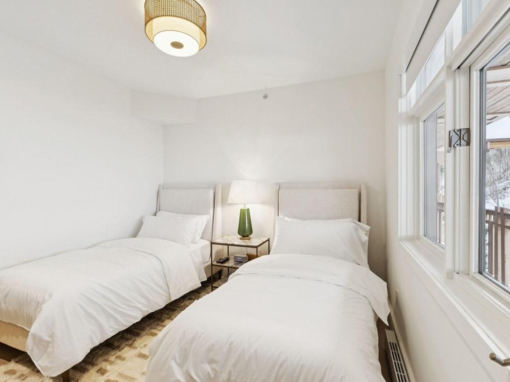 









168


Ch. au Pied-de-la-Montagne

, 10,
Mont-Tremblant,




QC
J8E3M2

