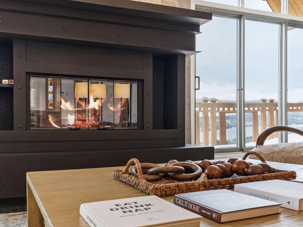 









168


Ch. au Pied-de-la-Montagne

, 10,
Mont-Tremblant,




QC
J8E3M2

