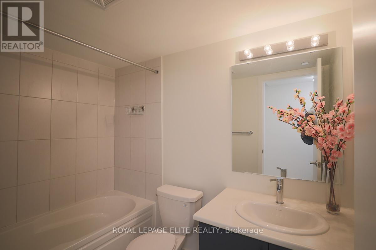 












7 - 3546 COLONIAL DRIVE

,
Mississauga,




Ontario
L5L0C1

