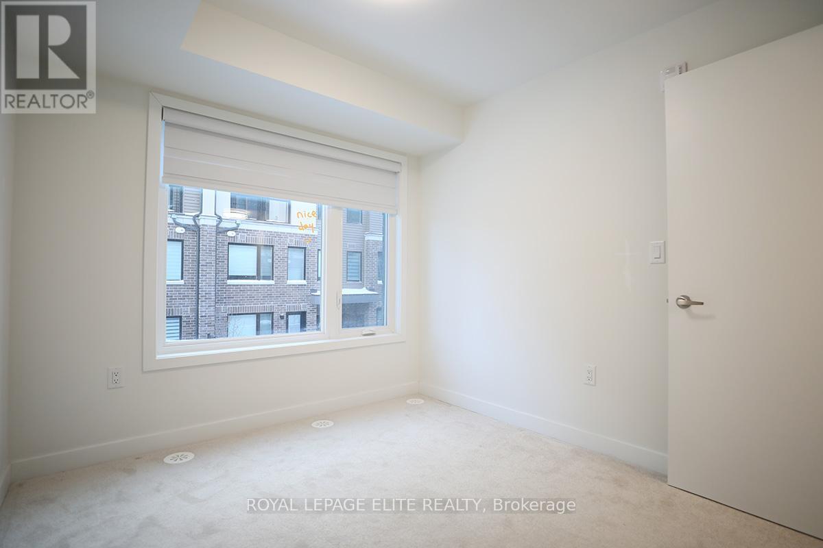 












7 - 3546 COLONIAL DRIVE

,
Mississauga,




Ontario
L5L0C1

