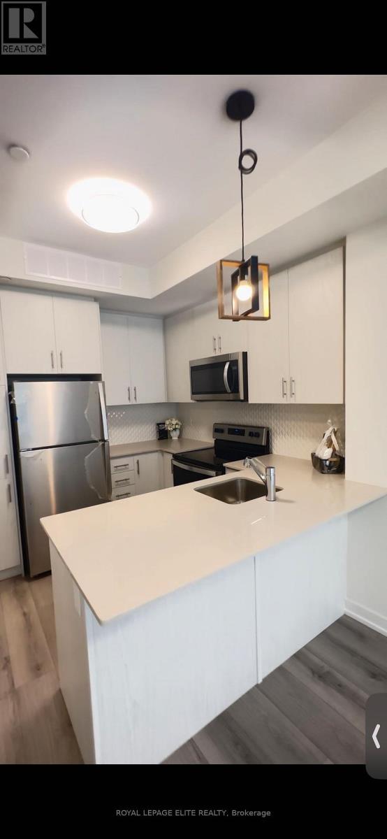 












7 - 3546 COLONIAL DRIVE

,
Mississauga,




Ontario
L5L0C1

