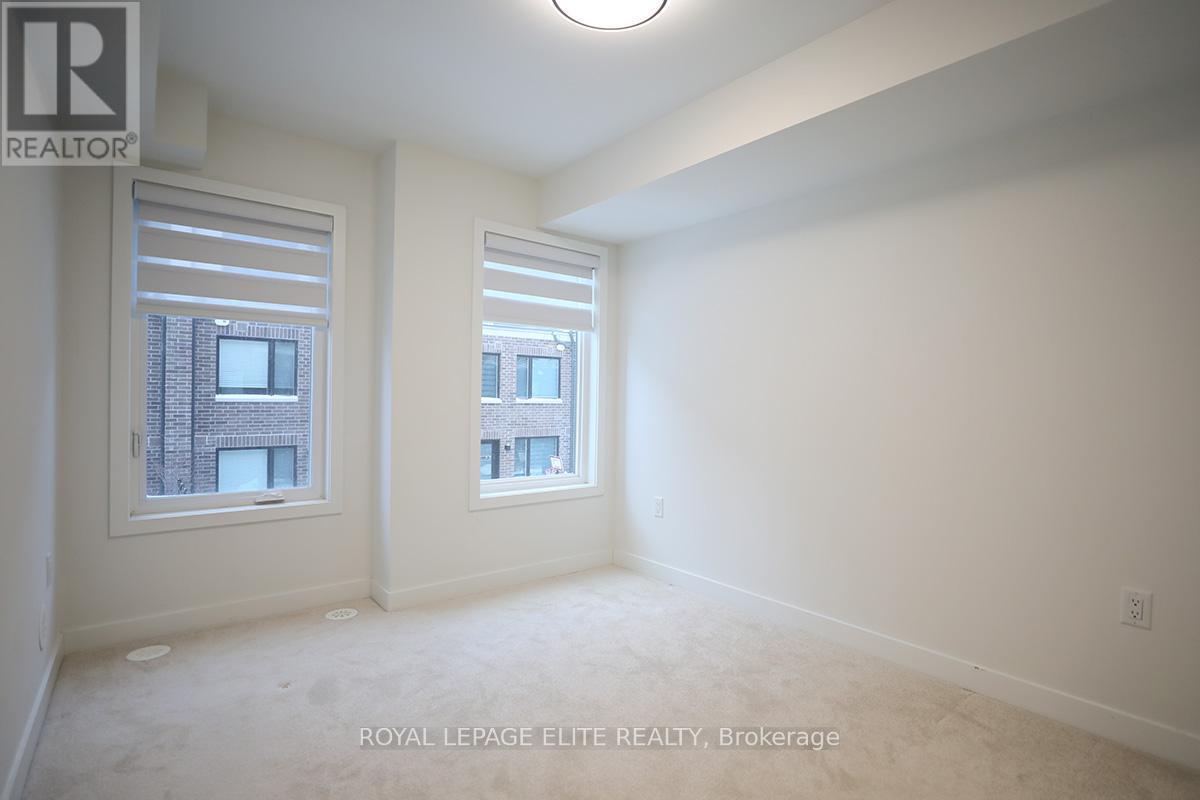 












7 - 3546 COLONIAL DRIVE

,
Mississauga,




Ontario
L5L0C1

