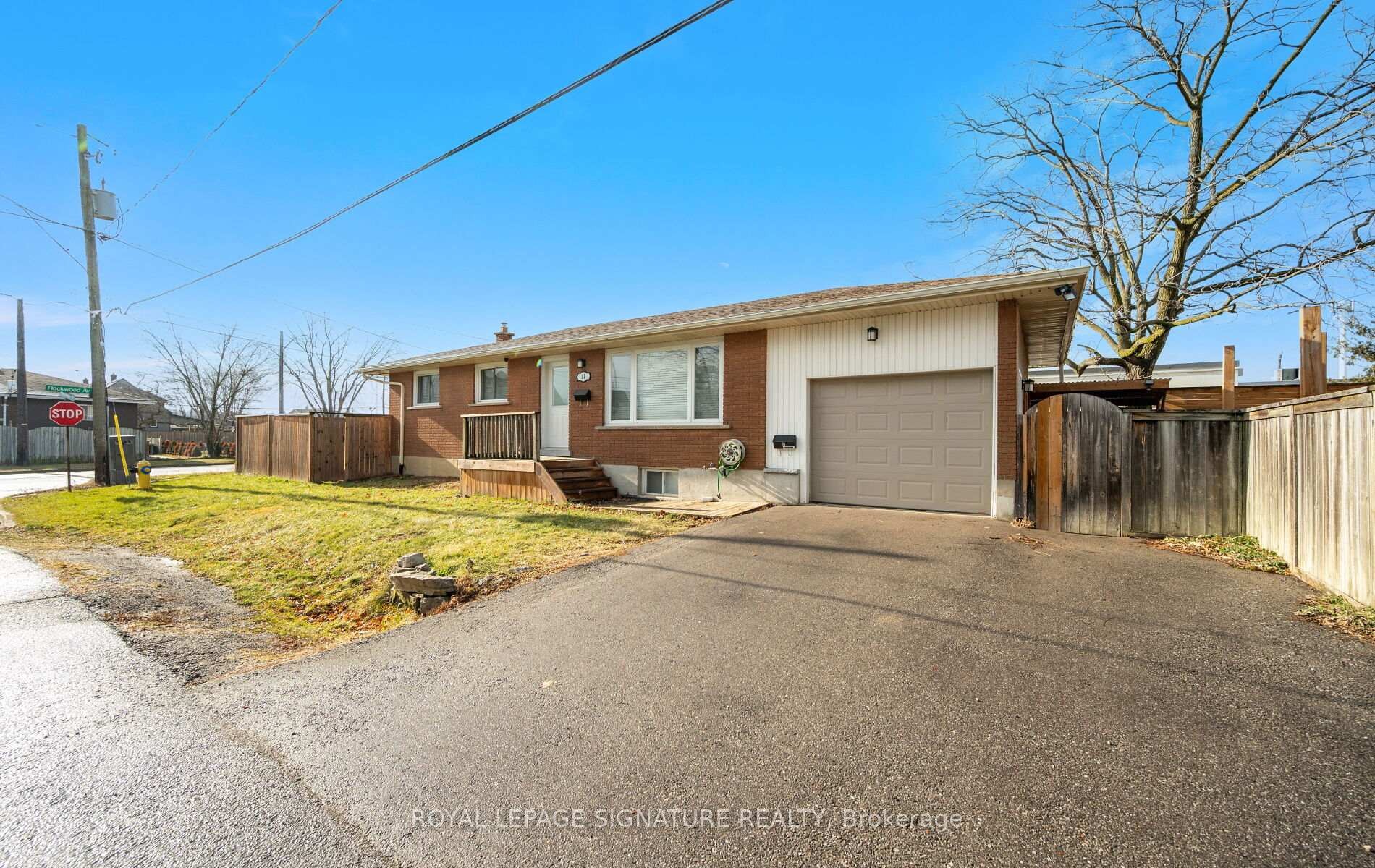









11


Rockwood

Avenue,
St. Catharines,




ON
L2P 1E3

