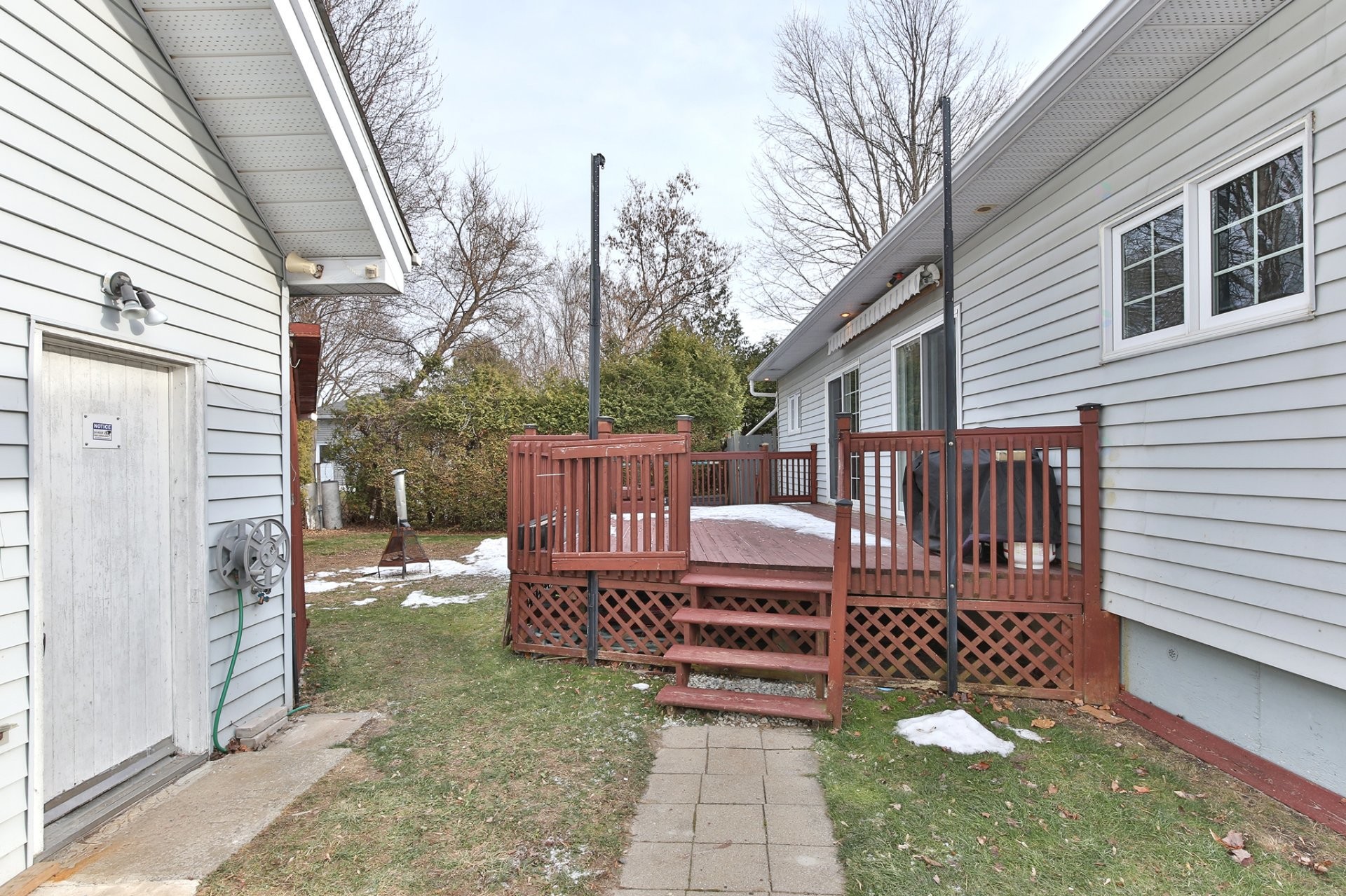 









6


Rue Genest

,
Saint-Jean-sur-Richelieu,




QC
J2X2V1

