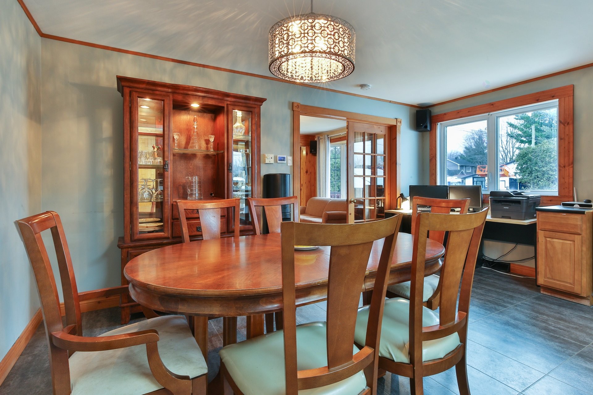 









6


Rue Genest

,
Saint-Jean-sur-Richelieu,




QC
J2X2V1

