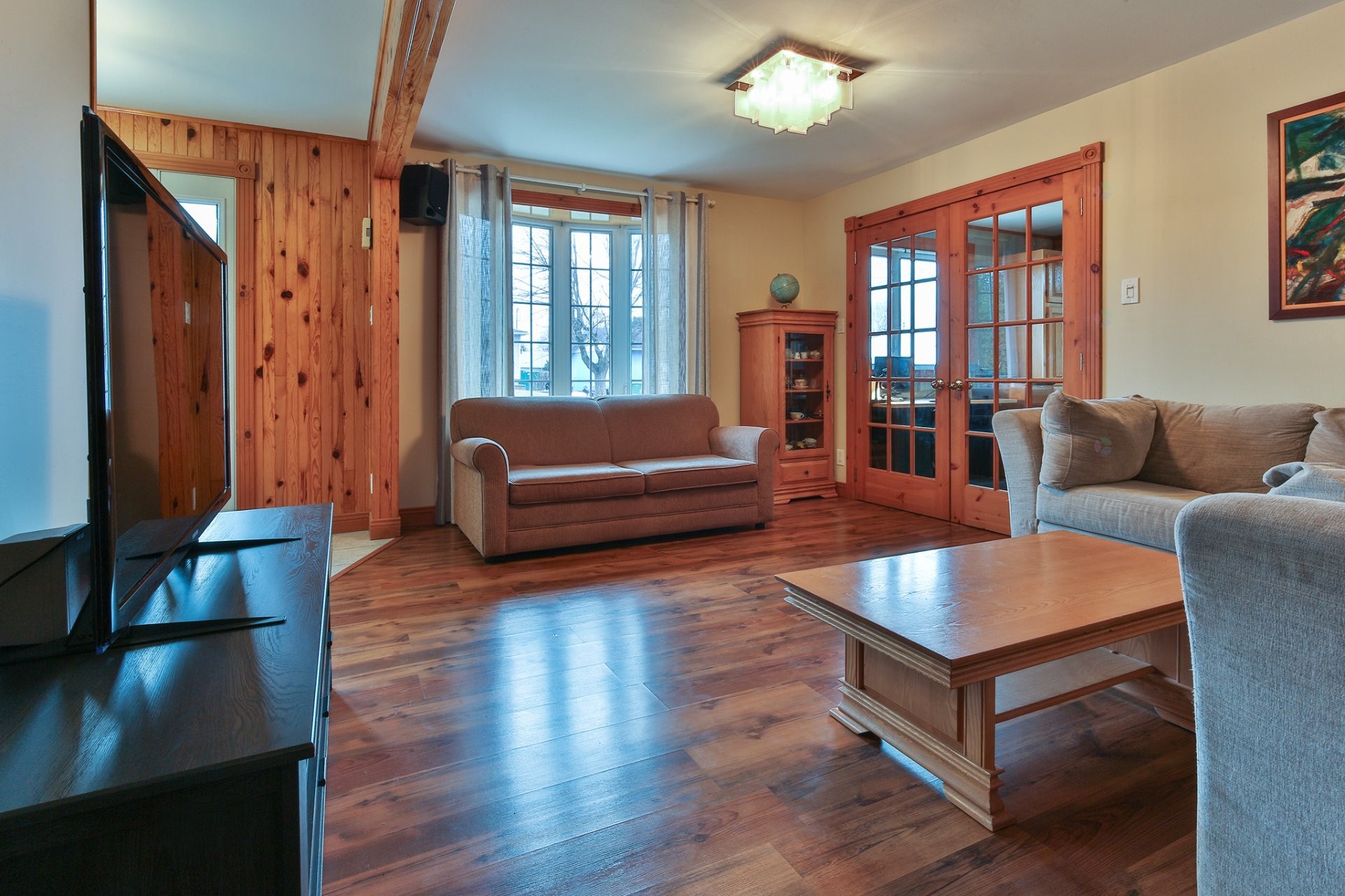 









6


Rue Genest

,
Saint-Jean-sur-Richelieu,




QC
J2X2V1

