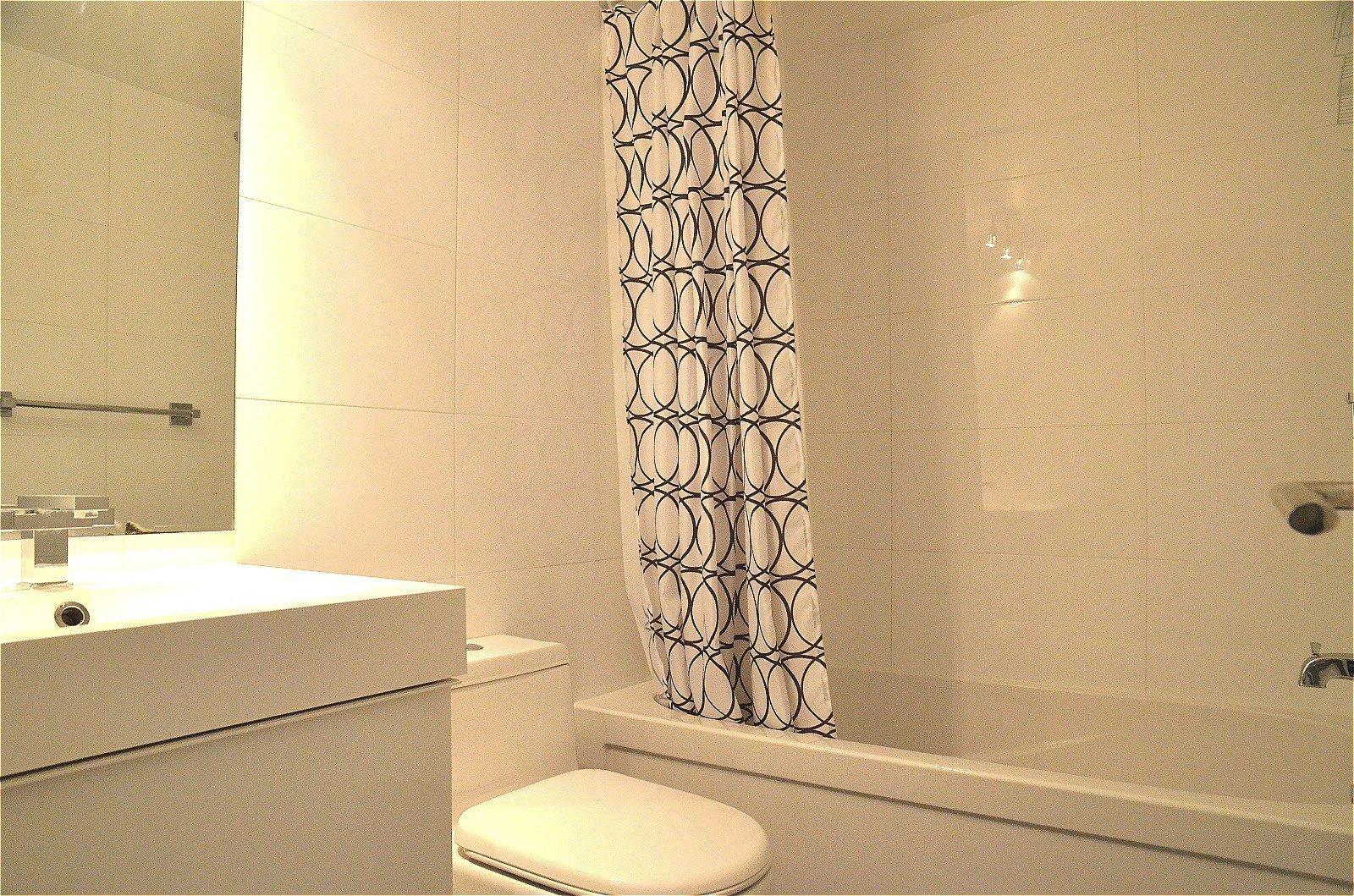 









3470


Rue Simpson

, 712,
Montréal (Ville-Marie),




QC
H3G2J5

