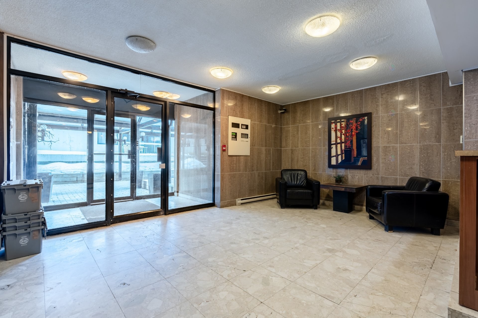 









3470


Rue Simpson

, 712,
Montréal (Ville-Marie),




QC
H3G2J5

