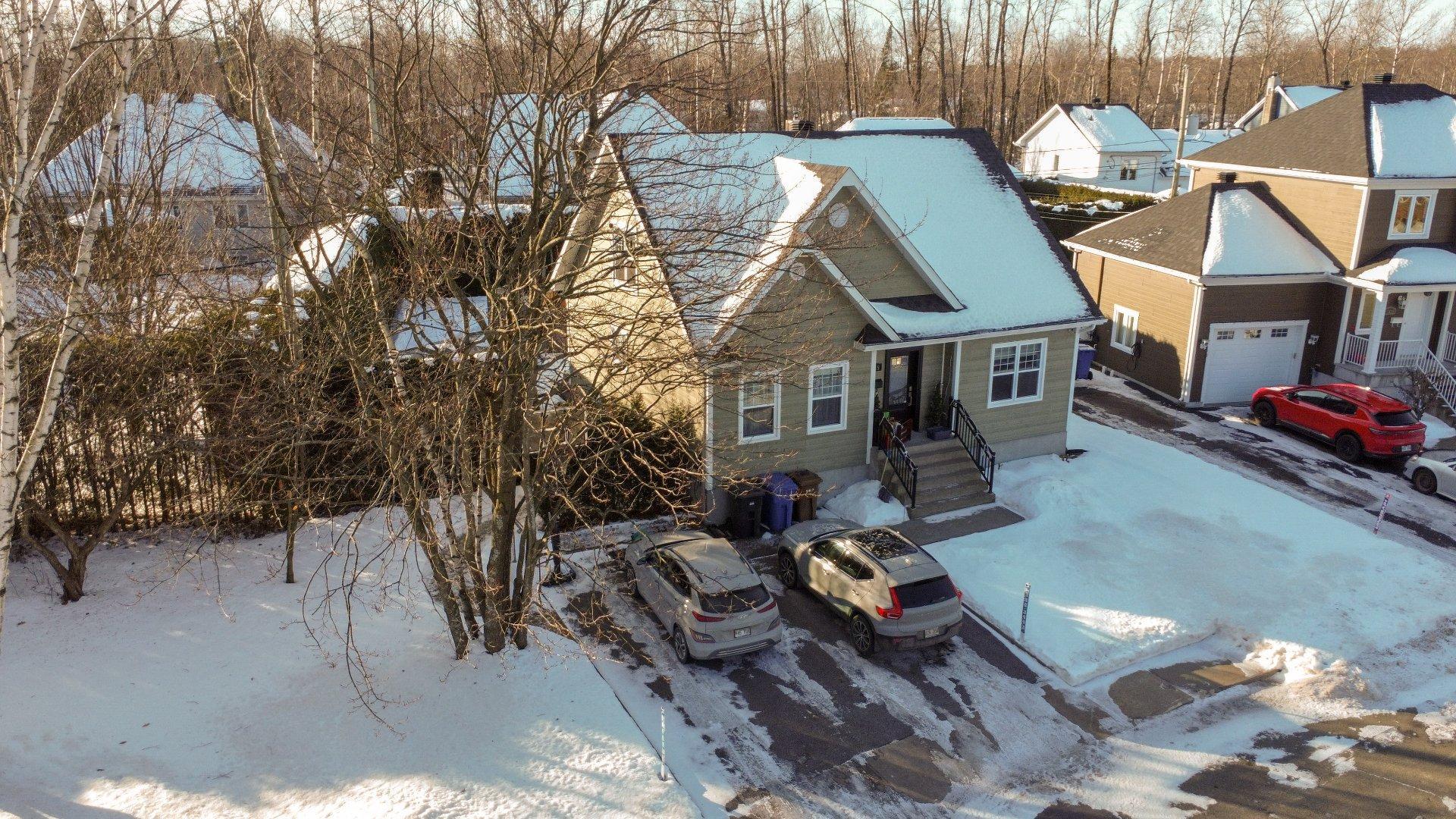 









7215


Rue P.-E.-Neveu

,
Trois-Rivières,




QC
G8Y4W9

