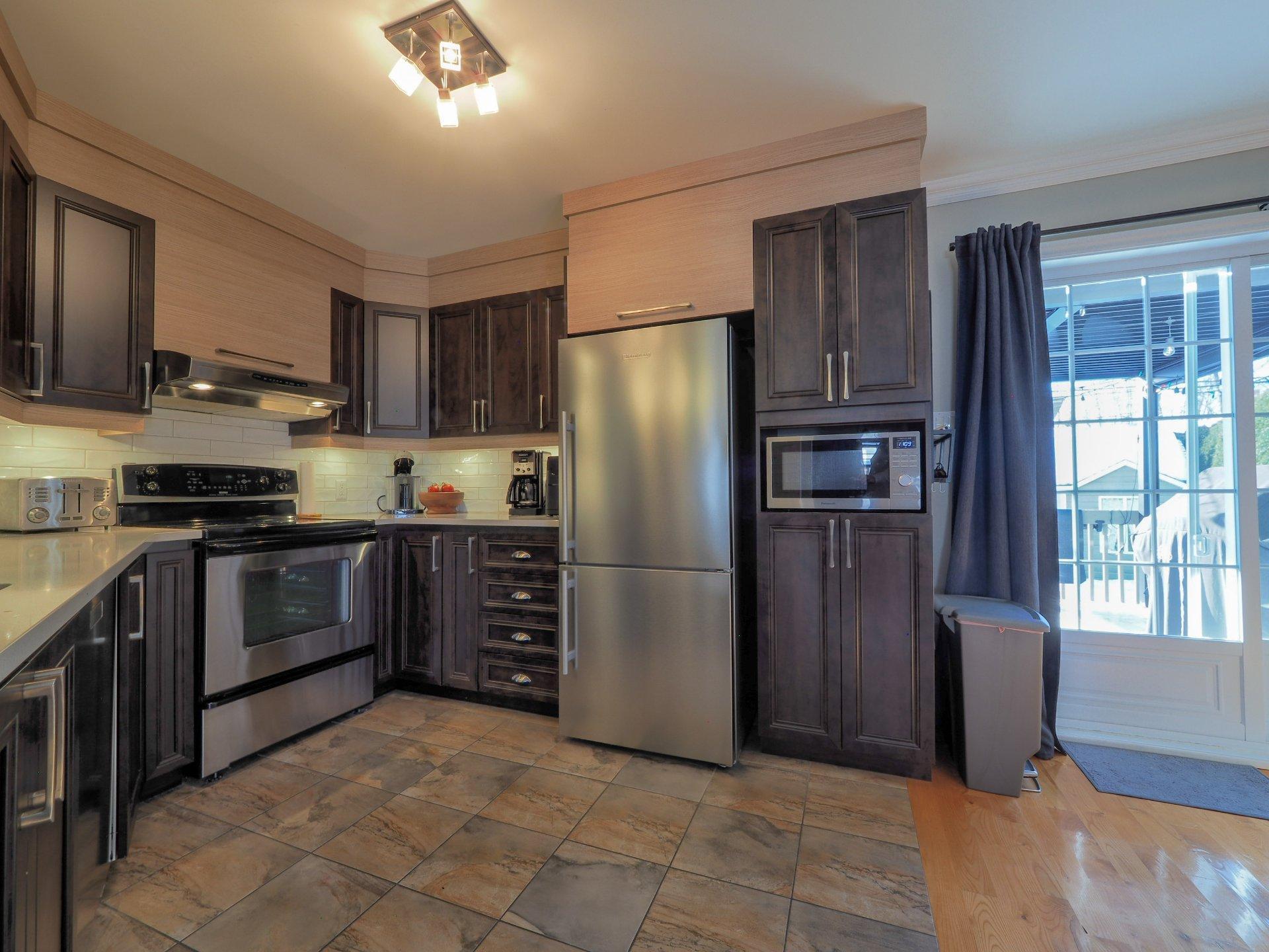 









7215


Rue P.-E.-Neveu

,
Trois-Rivières,




QC
G8Y4W9

