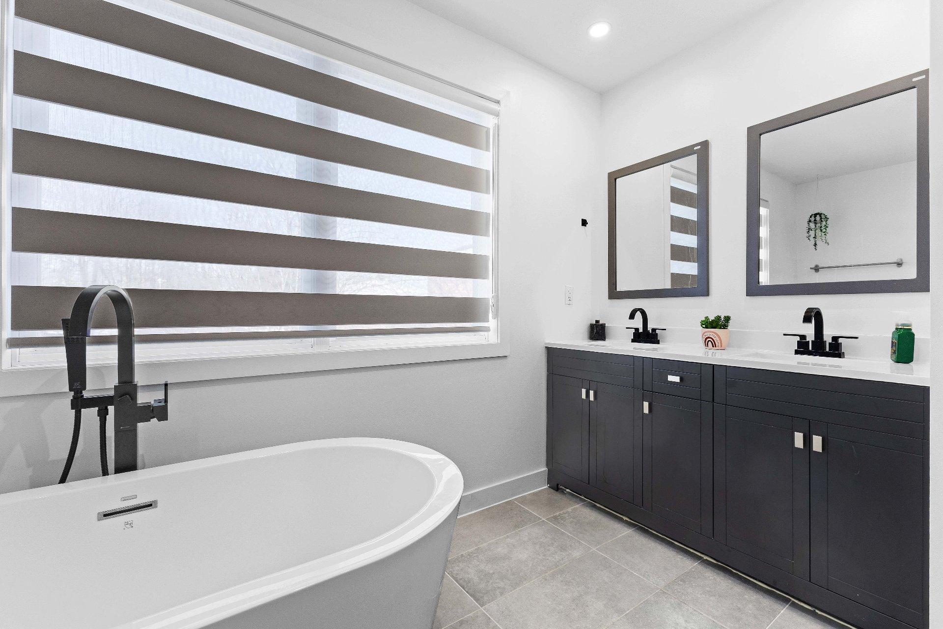 









90


Rue d'Oxford

,
Châteauguay,




QC
J6K1S6

