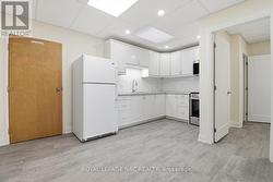 Kitchen Fridge, Stove, Microwave