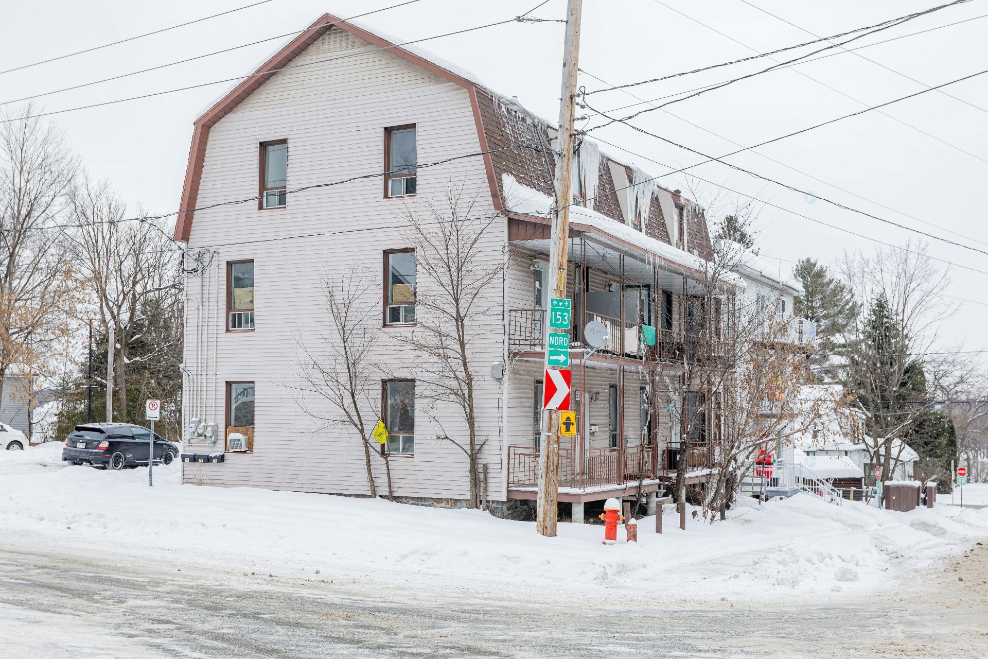 









70

 - 78


5e Avenue

,
Shawinigan,




QC
G9T4Z2

