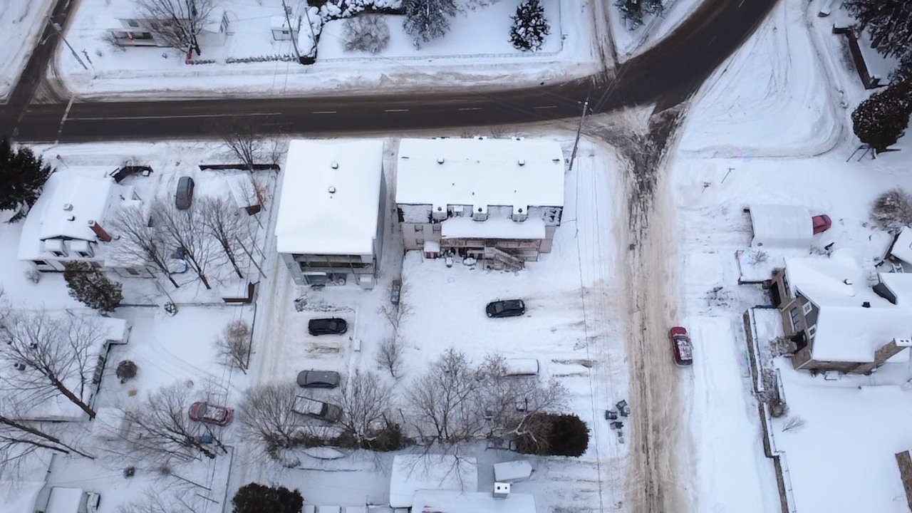 









70

 - 78


5e Avenue

,
Shawinigan,




QC
G9T4Z2

