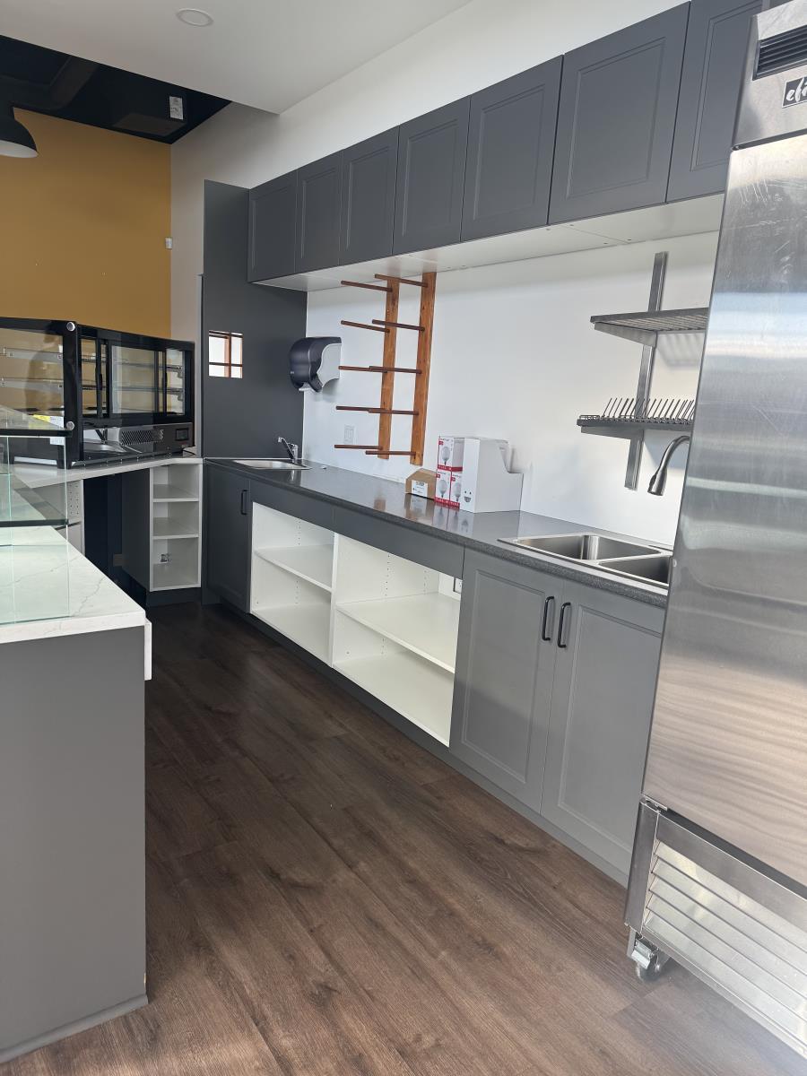 












101 101, 115  First Avenue

,
Spruce Grove,




Alberta
T7X2H4

