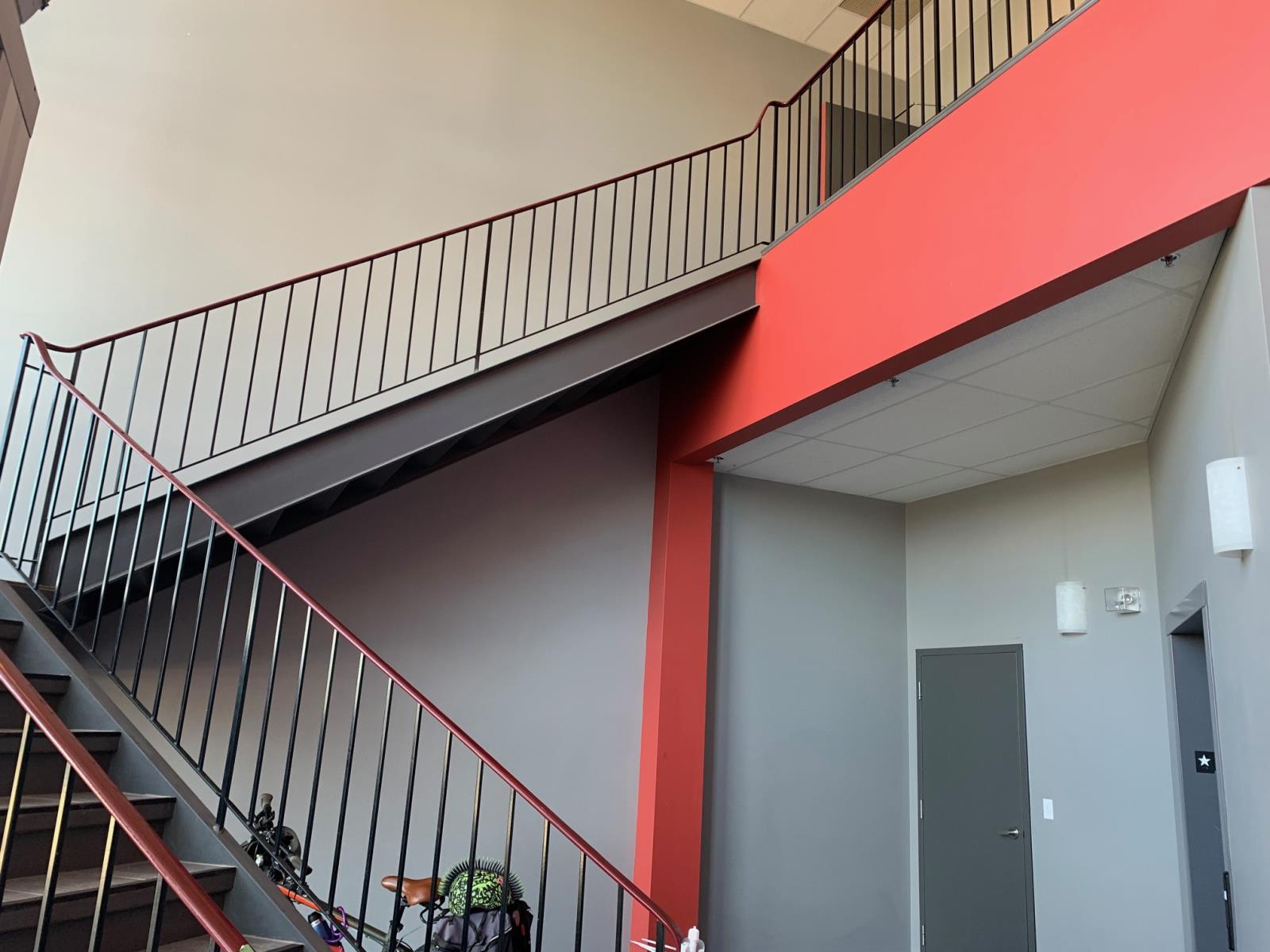 












223 223, 636  King Street

,
Spruce Grove,




Alberta
T7X4K5

