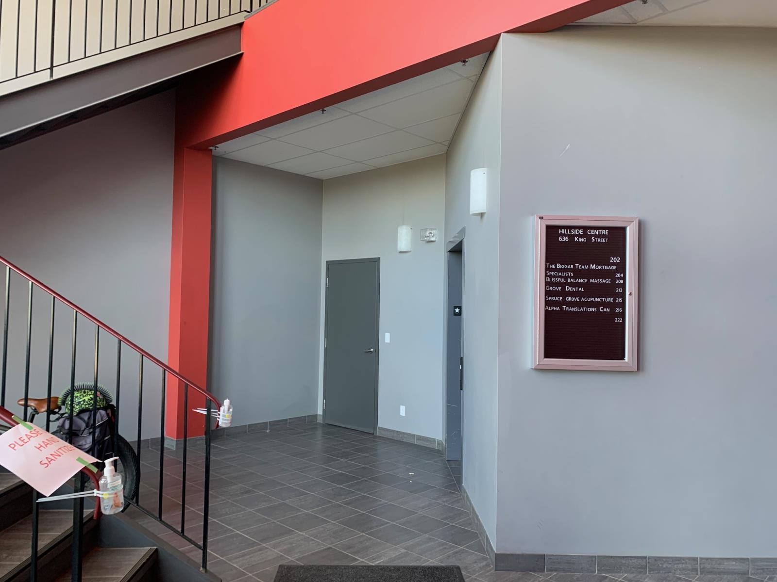 












223 223, 636  King Street

,
Spruce Grove,




Alberta
T7X4K5

