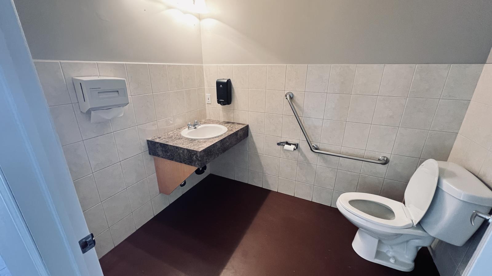 












101 101, 5020  Lac Ste Anne Trail S

,
Onoway,




Alberta
T0E1V0

