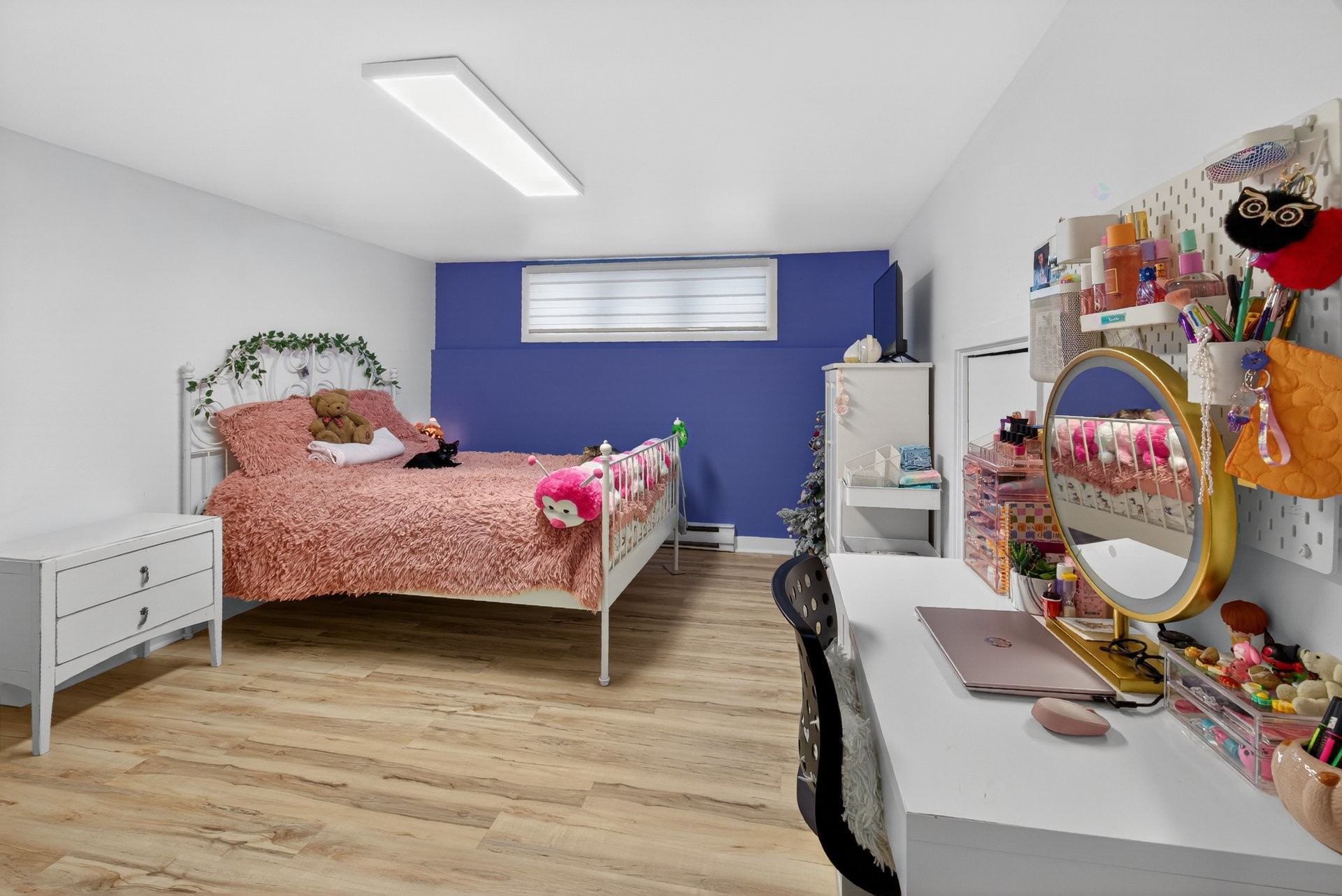 









25


Rue des Hêtres

,
Gatineau (Gatineau),




QC
J8R2Y8

