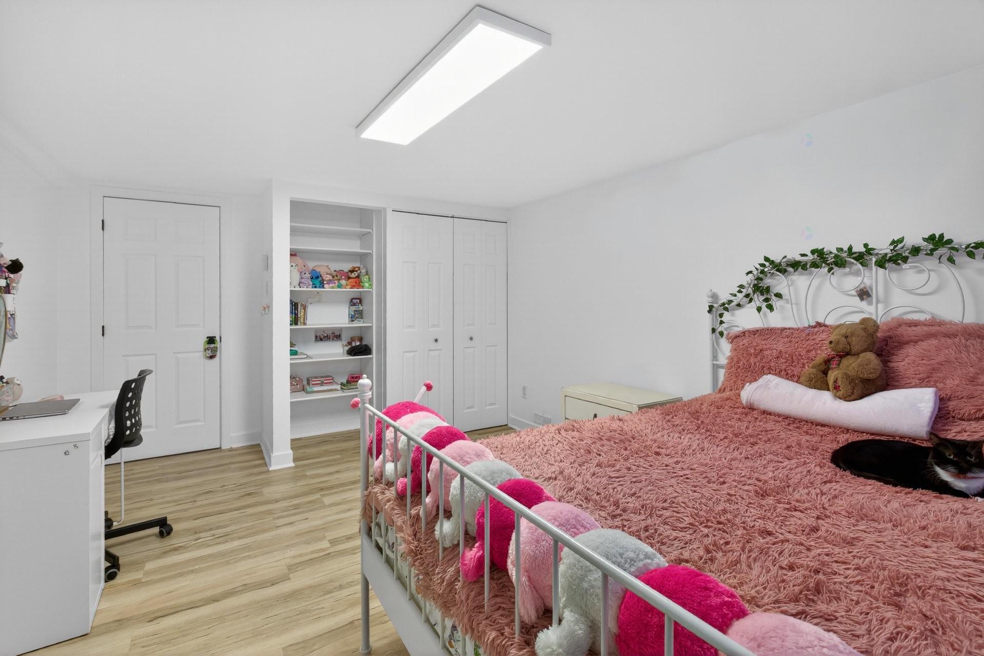 









25


Rue des Hêtres

,
Gatineau (Gatineau),




QC
J8R2Y8

