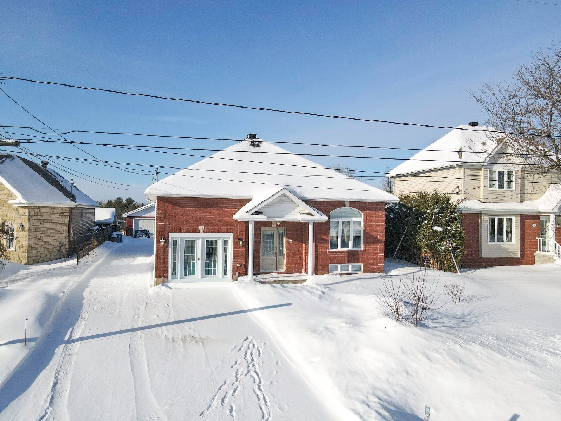 









25


Rue des Hêtres

,
Gatineau (Gatineau),




QC
J8R2Y8

