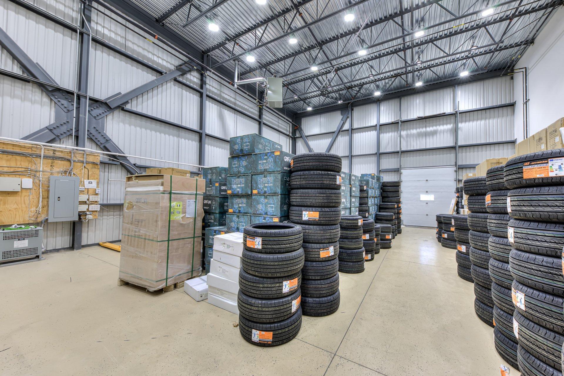 









624


Boul. Industriel

,
Saint-Eustache,




QC
J7R5V3

