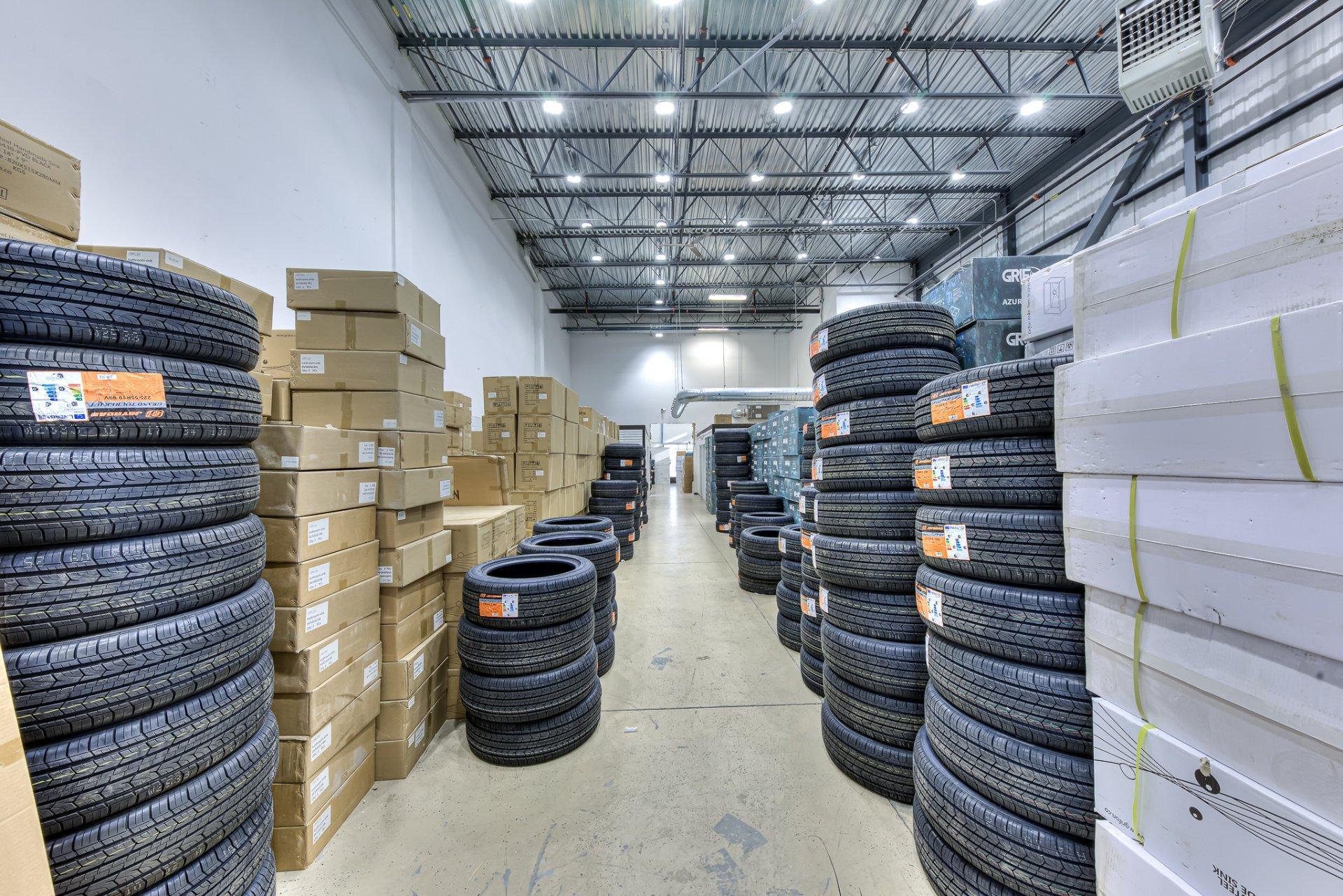 









624


Boul. Industriel

,
Saint-Eustache,




QC
J7R5V3

