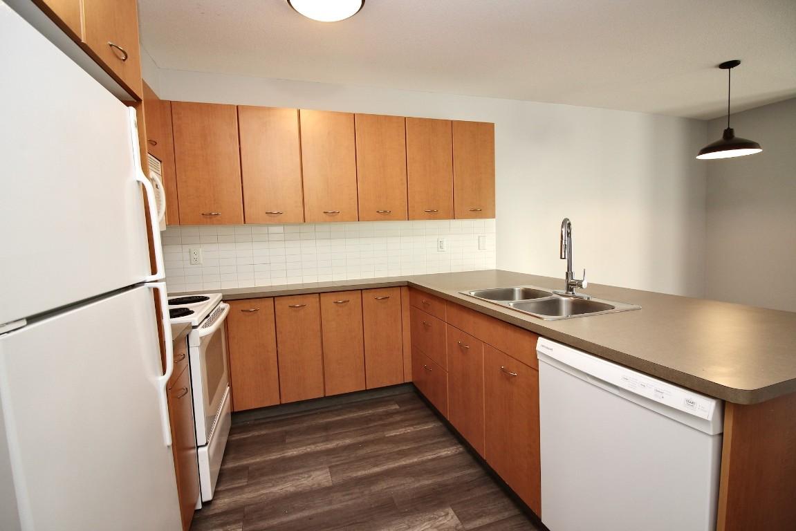 









539


Yates

Road, 411,
Kelowna,




BC
V1V 2T8

