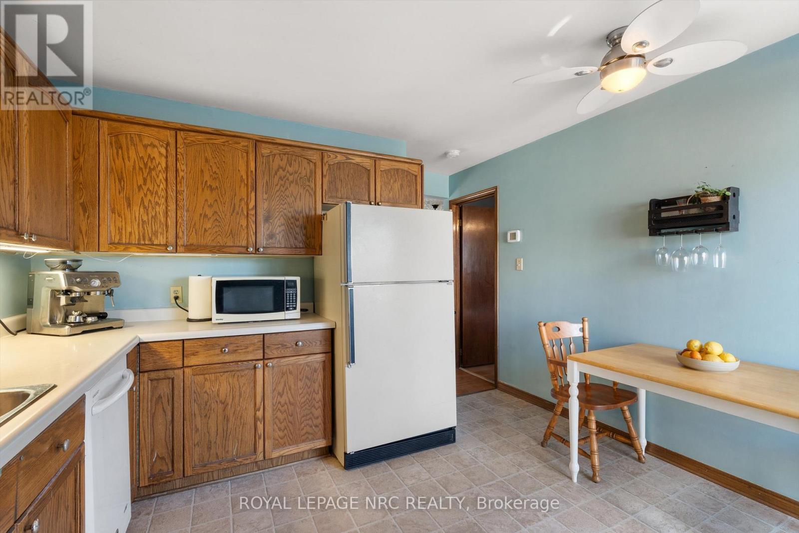 












163 PINE STREET S

,
Thorold (Thorold Downtown),




Ontario
L2V3M5

