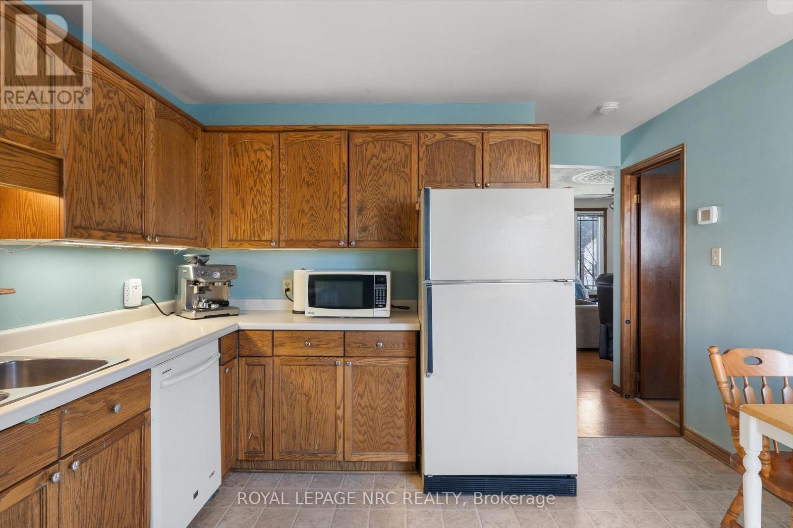 












163 PINE STREET S

,
Thorold (Thorold Downtown),




Ontario
L2V3M5

