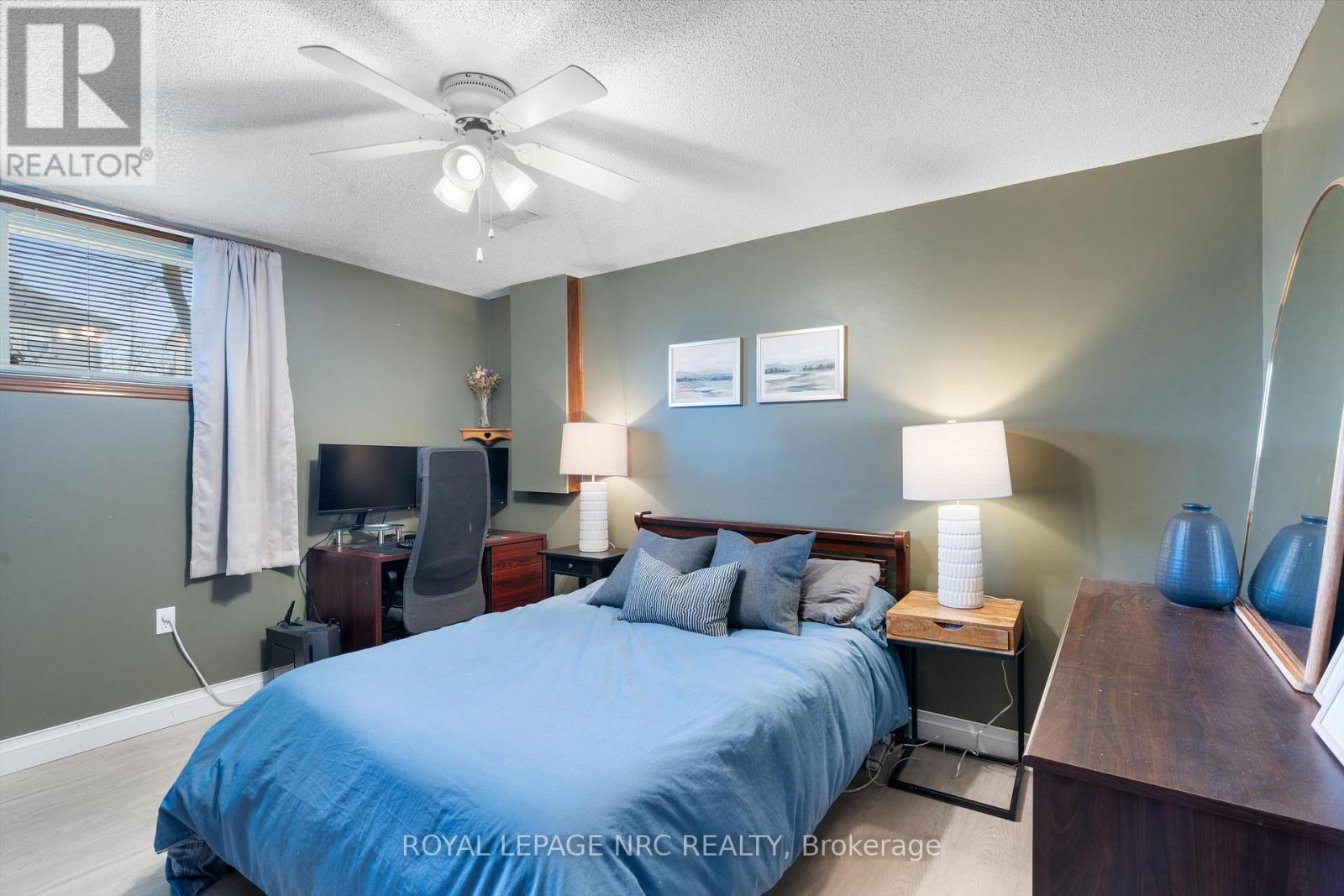 












163 PINE STREET S

,
Thorold (Thorold Downtown),




Ontario
L2V3M5

