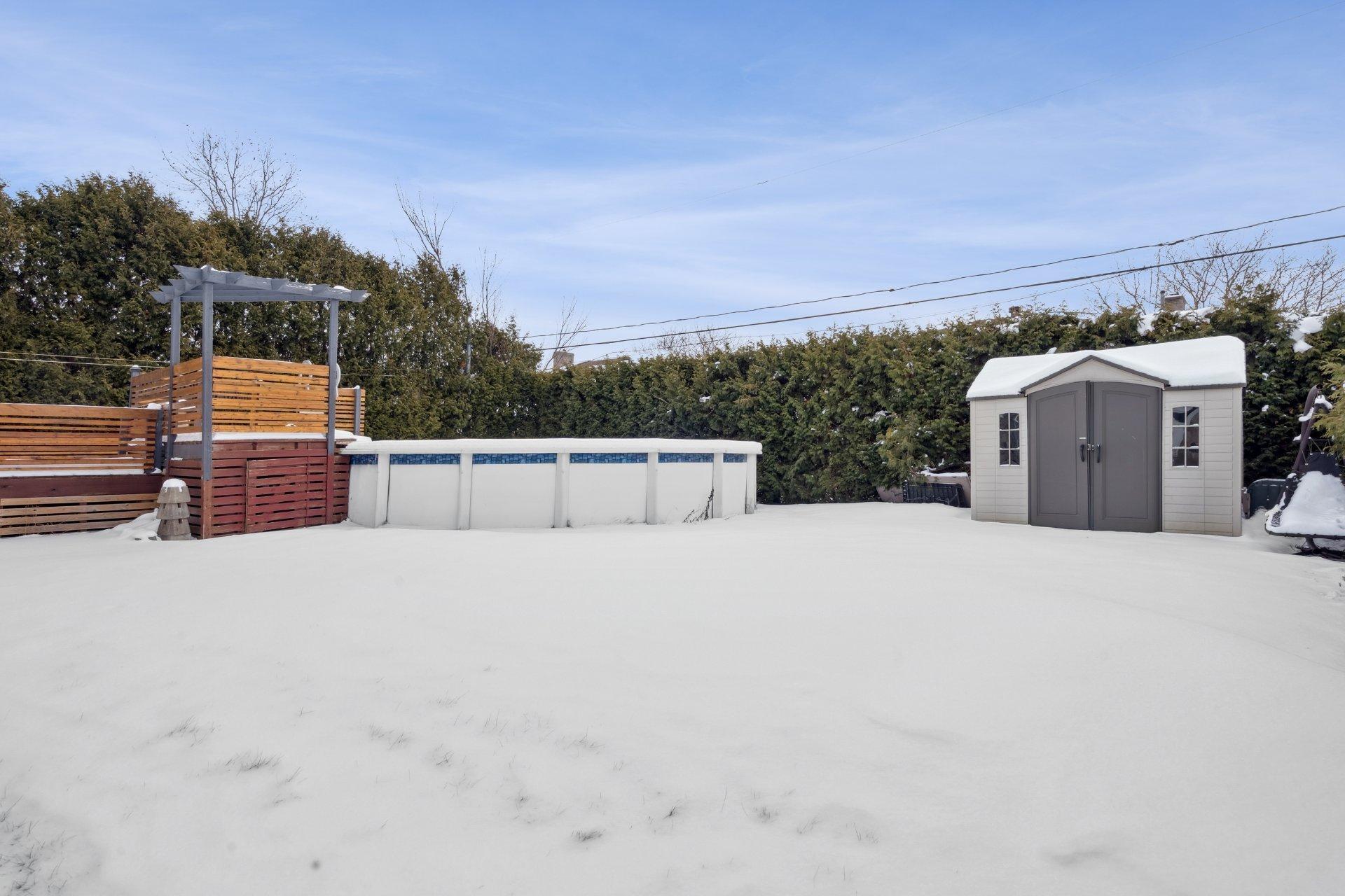 









170


Rue Mailloux

,
Saint-Jean-sur-Richelieu,




QC
J2W1P1

